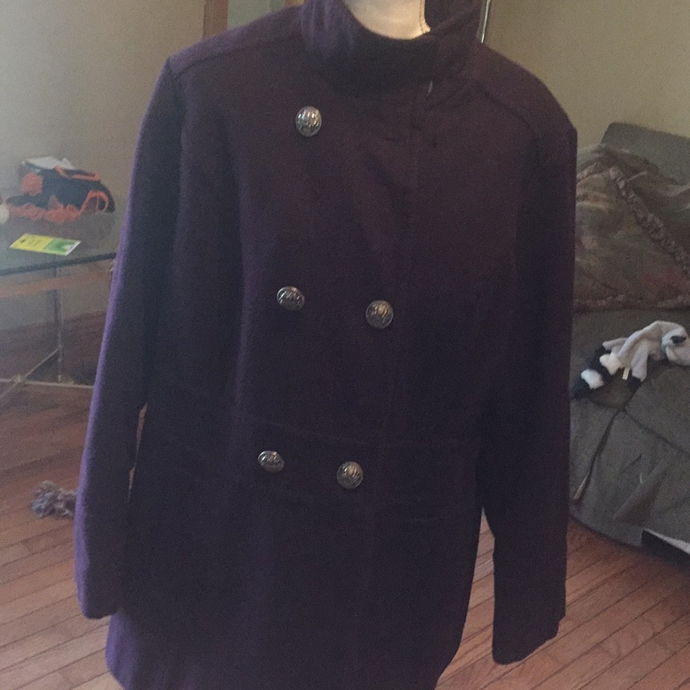 Purple coat double breasted w front pockets